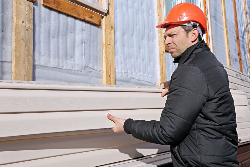 Professional Vinyl Siding Installer