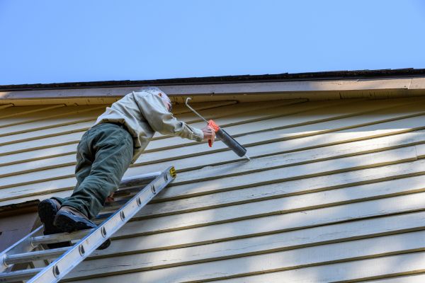 Cost of Vinyl Siding Caulk Repair in Gainesville